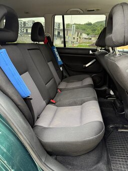 Volkswagen Bora - 8