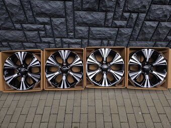 6x139,7 R19 Toyota Hilux Land Cruiser Nepoužite - 8