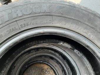 235/65r16C 115/113R Nokian zimne - 8