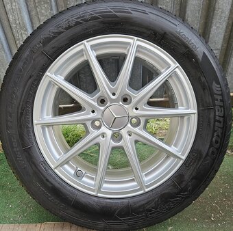 Originálna zimná sada Mercedes - 5x112 r16 + 205/60 r16 - 8