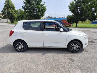 Fabia 2, 2013 r.v., 1.4 Benzin-Plyn - 8
