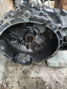 Motorové časti Mazda 5 2.0 diezel 81-105kw - 8