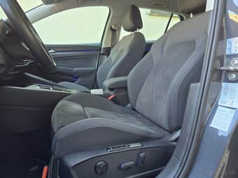 Volkswagen Golf 1.5 eTSI ACT 150k Style DSG, Mesačne: 303€ - 8