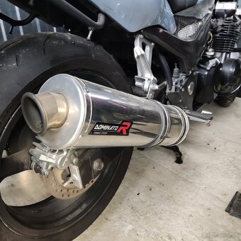 Kawasaki ZR-7S – 56 kW – r.v. 2003 – TOP stav - 8