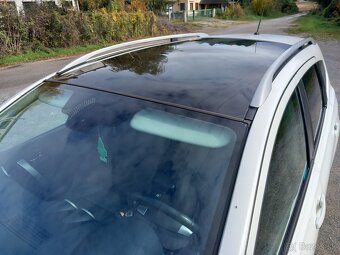 Nissan Qashqai 4x4 Panorama 2012 7miestne - 8