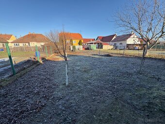 Predám veľký rodiny dom - 8