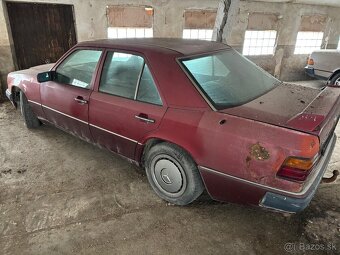 MERCEDES BENZ W124 300D TURBO - 8