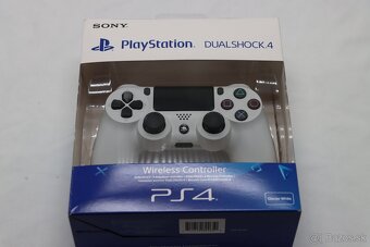 PS4 CUH-1116A biela + biely ovládač + káble - 8