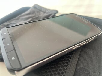 CAT S 61 Thermokamera  zanovnom stave - 8