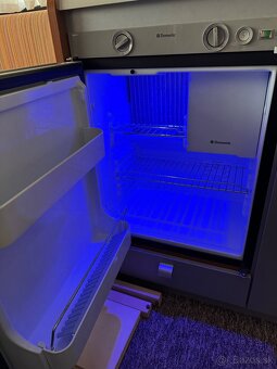 Weinsberg. Knaus Deseo - 8