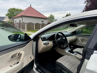Volkswagen Passat CC 2.0 TDi CR - 8