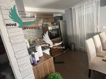 Dom 2x apartmán blízko mora v Chorvátsku na ostrove Vir - 8