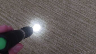 Predám LED baterku - 8