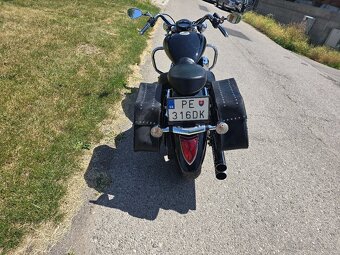 Yamaha XVS 1300 - 8