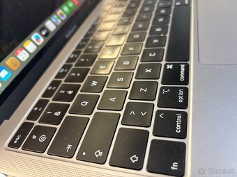 Macbook Air 13” 2018 Retina 128GB - 8