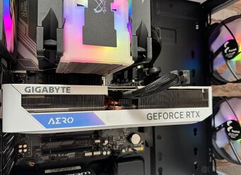 i7 13700K\32GB\RTX 4070Ti\SSD\1000W Zdroj - 8