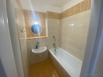 Na prenájom 2 izbový byt v Žiline Bulvár -Hliny I. - 8