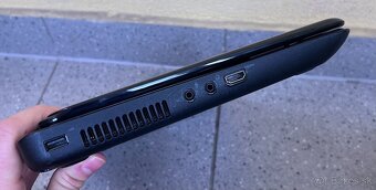 Dell Inspiron / intel i3 / 8GB RAM / 128GB SSD / 15.6" - 8