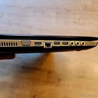 Predám notebook HP Pavilion dv7 17,3" - 8