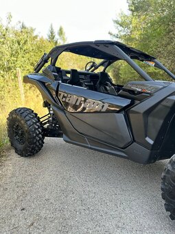 CAN-AM MAVERICK X3 Turbo RS - 8