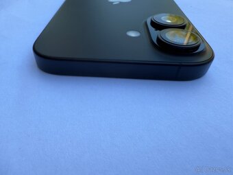 iphone 16 - 8