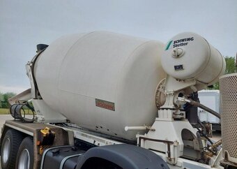 MAN TGS 32.400 BB Stetter 9m3 8x4 nafta 294 kw - 8