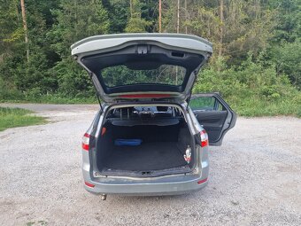 Ford mondeo combi IV 2.0 TDCI - 8