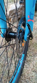 Predám horský bicykel Cube - 8