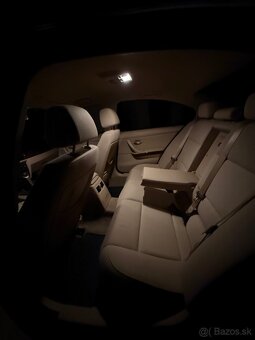 BMW 325i e90 - 8