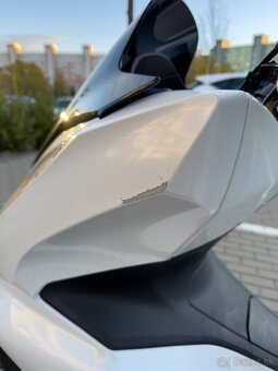 Honda PCX 2023 - 8