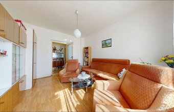 Ponúkame Vám na predaj 4 izbový rodinný dom  v obci Trnávka, - 8