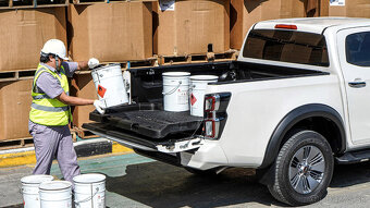 Výsuvná podlaha korby pickup MAXLINER - 8