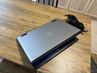 17.3"/Dell/Notebook/i3/8GB RAM DDR3/500GB HDD/Intel HD 2GB/ - 8