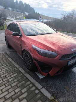 Kia Proceed GT 1.6 - 8