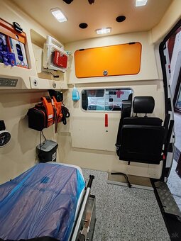 Predám VW Transporter T6, sanitné vozodlo. - 8