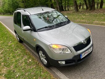 Skoda Roomster Scout - 8