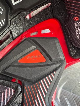 ✅WARRIOR COVERT CF 100 RED SR  S - SENIOR 53 CM - 55 CM - 8