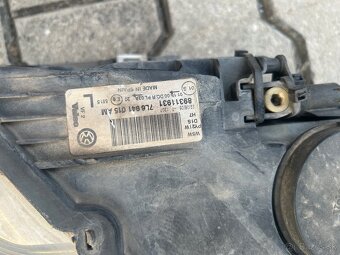 Svetlá Volkswagen Touareg 7L - 8