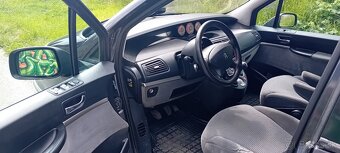 Peugeot 807 HDI - 8