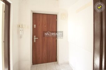 HALO reality - Predaj, dvojizbový byt Valaská - 8