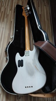 Marcus Miller S series V7 - 8