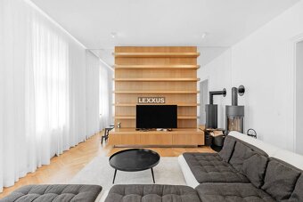 -PRENAJOM Elegantný 5 izbový dom v Starom meste, Bratislava - 8