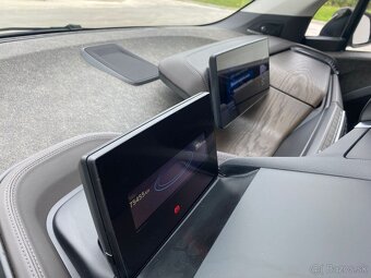 BMW i3 94 Ah REX, 2018 Full výbava - 8