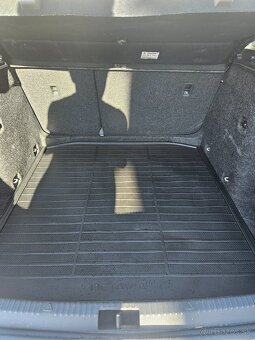 Škoda Octávia 1,6 9/2017 - 8