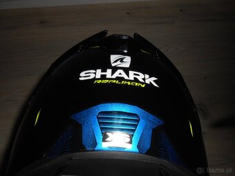 Predam krasnu novu moto prilbu znacky SHARK SPARTAN GT REPLI - 8
