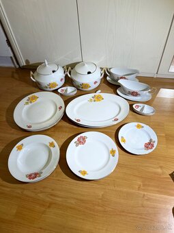Porcelánová jedálenská súprava - 8