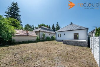 Kompletne zrekonštruovaný rodinný dom v tichej lokalite Sečo - 8