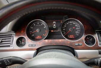 Audi A8 D3 4.2 FSI LONG 2009 - 8