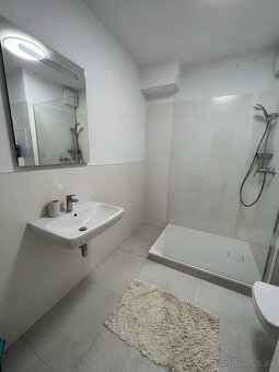 🏡 NA PRENÁJOM: Štýlový 2-izbový byt v modernej štvrti Arbor - 8