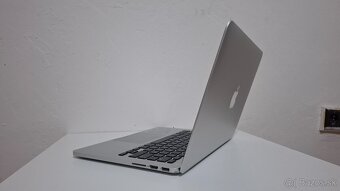Apple Macbook air mid 2013 (13-inch) - 8